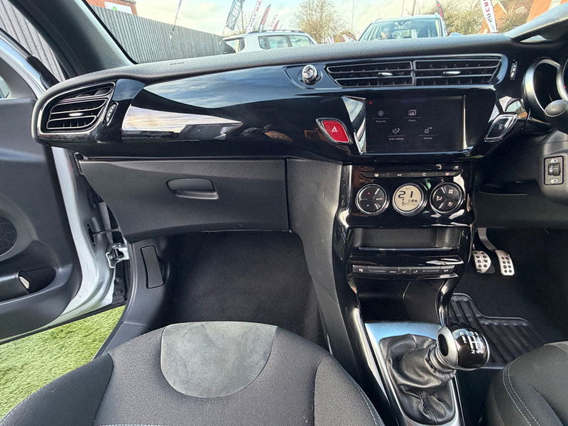 DS Automobiles DS 3 1.6 BlueHDi Elegance Euro 6 (s/s) 3dr 3dr Manual 2026