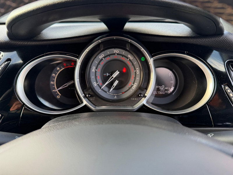 DS Automobiles DS 3 1.6 BlueHDi Elegance Euro 6 (s/s) 3dr 3dr Manual 2026