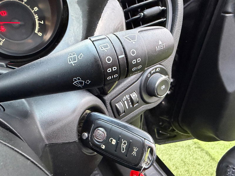 Fiat 500X 1.6 E-Torq Pop SUV 5dr Petrol Manual Euro 6 (110 ps) 5dr Manual 2026