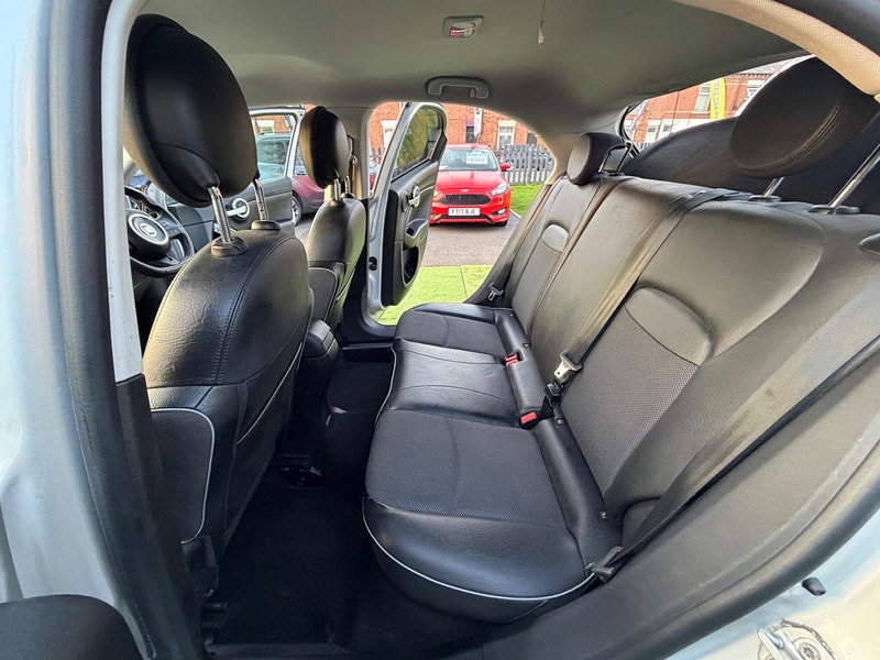 Fiat 500X 1.6 MultiJetII Cross Plus SUV 5dr Diesel Manual Euro 6 (s/s) (120 ps) 5dr Manual 2026