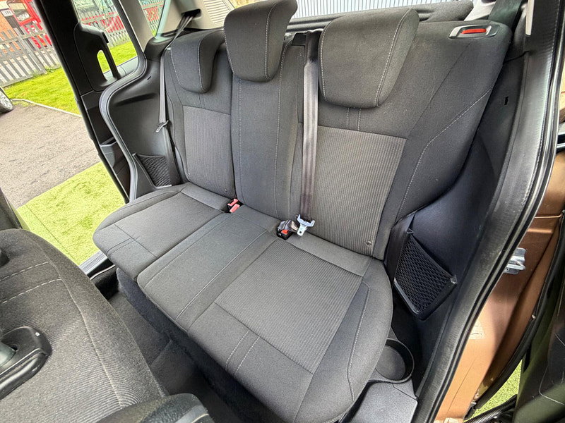 Ford B-Max 1.4 Zetec MPV 5dr Petrol Manual Euro 5 (90 ps) 5dr Manual 2026