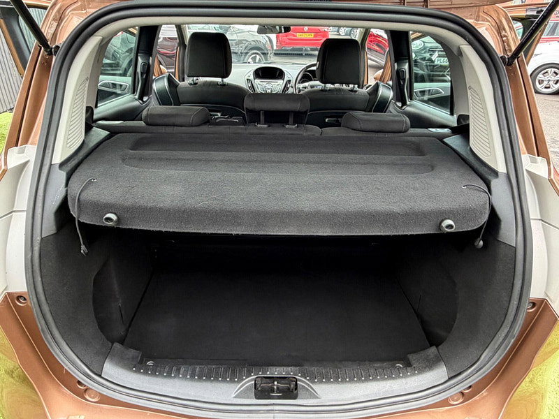 Ford B-Max 1.4 Zetec MPV 5dr Petrol Manual Euro 5 (90 ps) 5dr Manual 2026