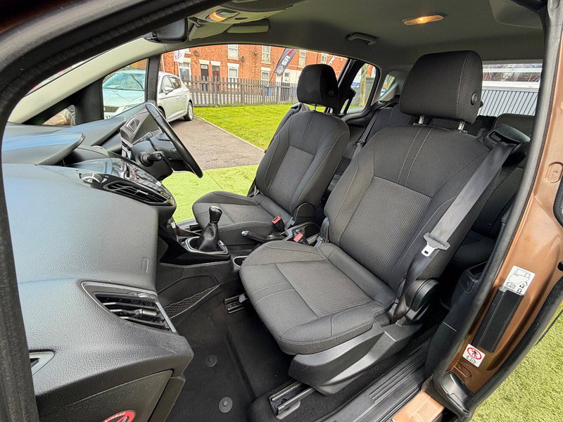 Ford B-Max 1.4 Zetec MPV 5dr Petrol Manual Euro 5 (90 ps) 5dr Manual 2026