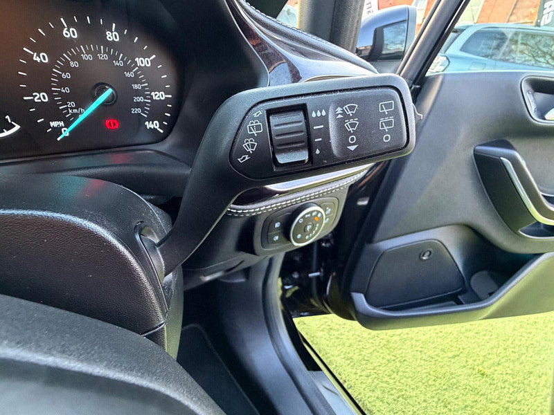 Ford Fiesta 1.0T EcoBoost GPF Vignale Hatchback 5dr Petrol Manual Euro 6 (s/s) (125 ps) 5dr Manual 2026