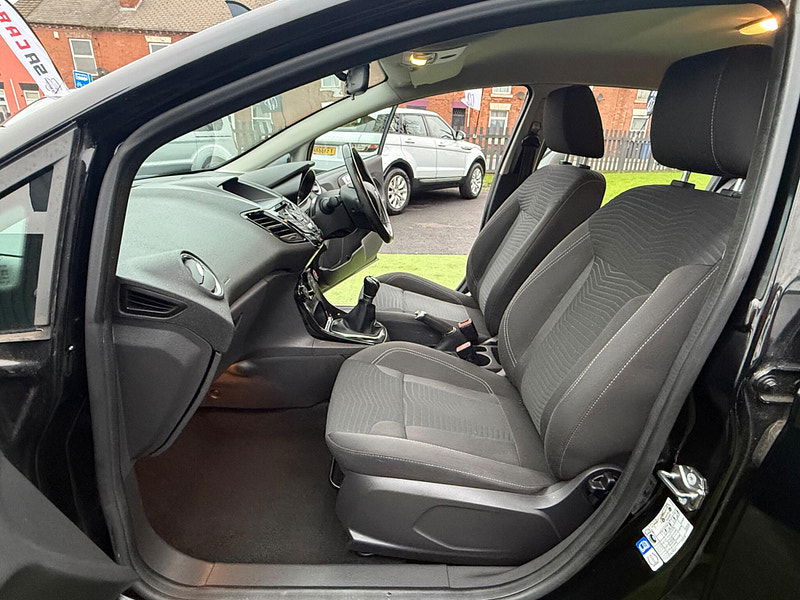 Ford Fiesta 1.25 Zetec Hatchback 5dr Petrol Manual Euro 6 (82 ps) 5dr Manual 2026