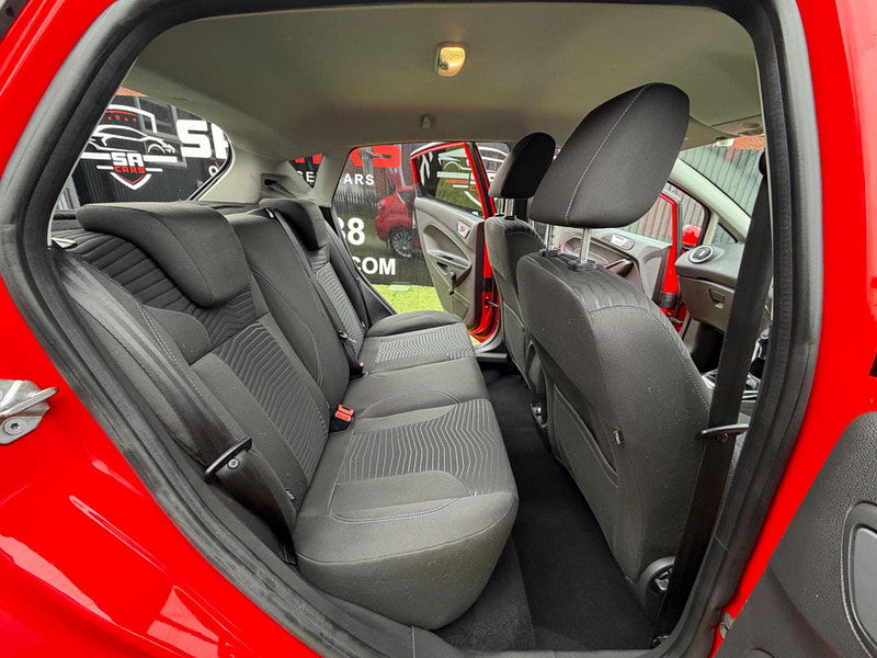 Ford Fiesta 1.5 TDCi Titanium Hatchback 5dr Diesel Manual Euro 5 (75 ps) 5dr Manual 2026