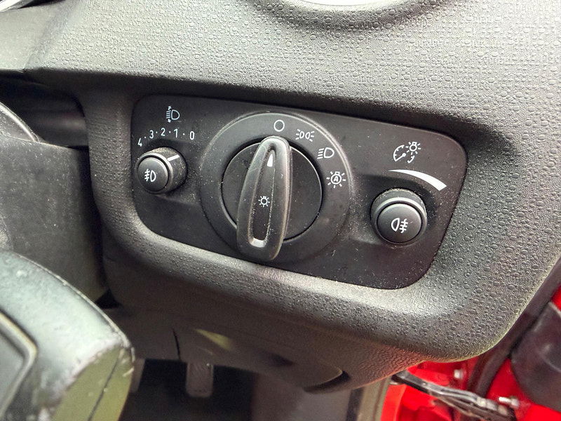 Ford Fiesta 1.5 TDCi Titanium Hatchback 5dr Diesel Manual Euro 5 (75 ps) 5dr Manual 2026