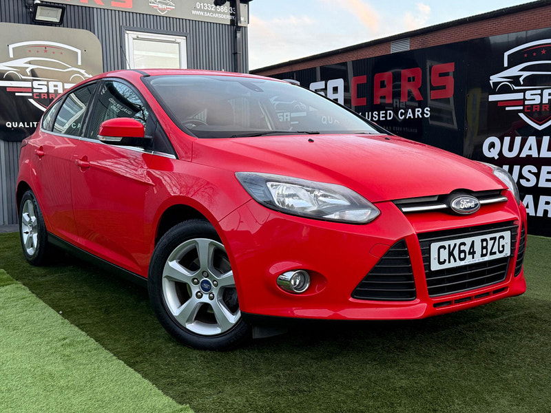 Ford Focus 1.0T EcoBoost Zetec Navigator Hatchback 5dr Petrol Manual Euro 5 (s/s) (125 ps) 5dr Manual 2025