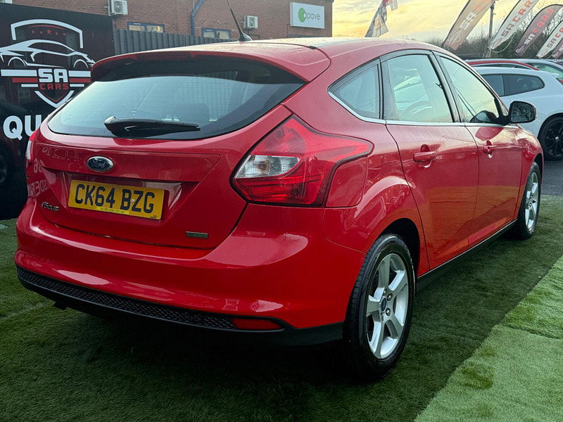 Ford Focus 1.0T EcoBoost Zetec Navigator Hatchback 5dr Petrol Manual Euro 5 (s/s) (125 ps) 5dr Manual 2025