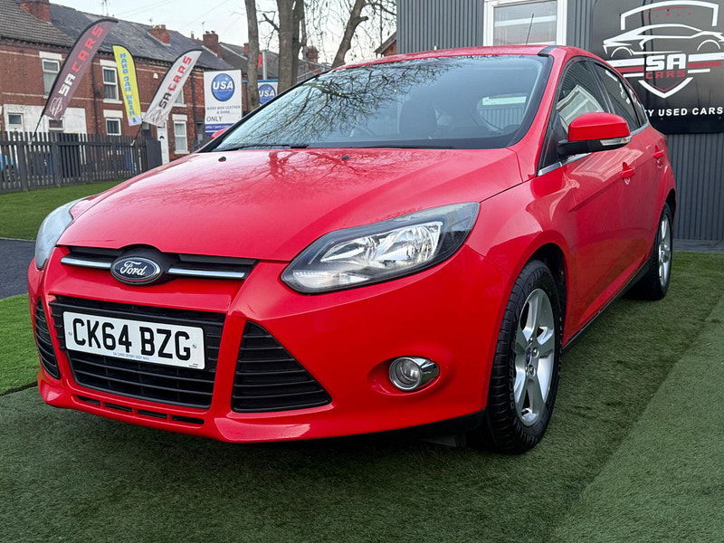 Ford Focus 1.0T EcoBoost Zetec Navigator Hatchback 5dr Petrol Manual Euro 5 (s/s) (125 ps) 5dr Manual 2025
