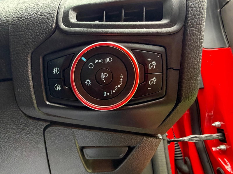 Ford Focus 1.5T EcoBoost ST-Line Hatchback 5dr Petrol Manual Euro 6 (s/s) (150 ps) 5dr Manual 2026