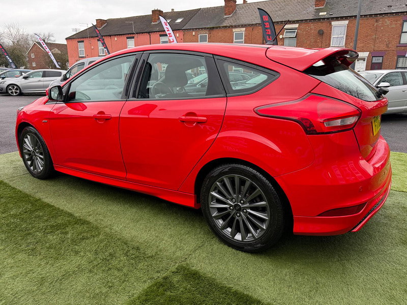 Ford Focus 1.5T EcoBoost ST-Line Hatchback 5dr Petrol Manual Euro 6 (s/s) (150 ps) 5dr Manual 2026