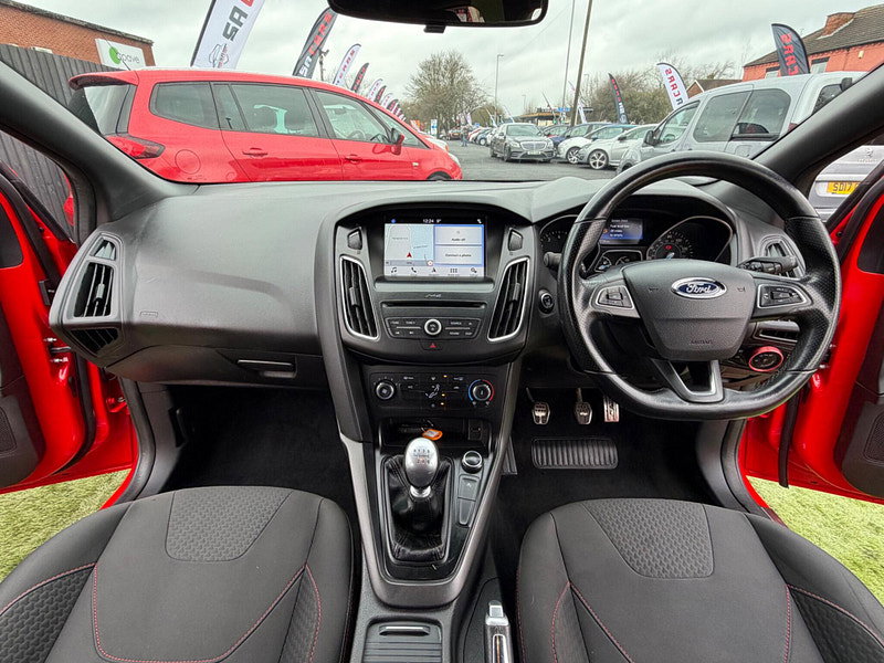 Ford Focus 1.5T EcoBoost ST-Line Hatchback 5dr Petrol Manual Euro 6 (s/s) (150 ps) 5dr Manual 2026