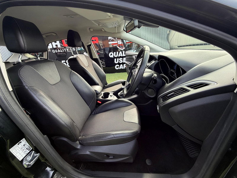 Ford Focus 1.6 TDCi Titanium X Hatchback 5dr Diesel Manual Euro 5 (s/s) (115 ps) 5dr Manual 2026