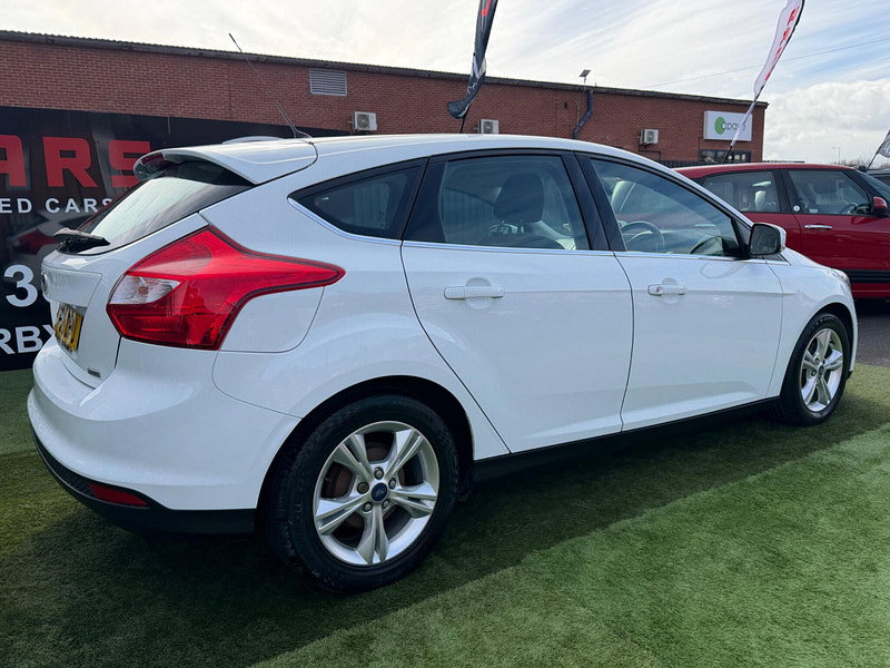 Ford Focus 1.6 TDCi Zetec Hatchback 5dr Diesel Manual Euro 5 (s/s) (115 ps) 5dr Manual 2026