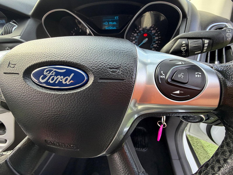 Ford Focus 1.6 TDCi Zetec Hatchback 5dr Diesel Manual Euro 5 (s/s) (115 ps) 5dr Manual 2026