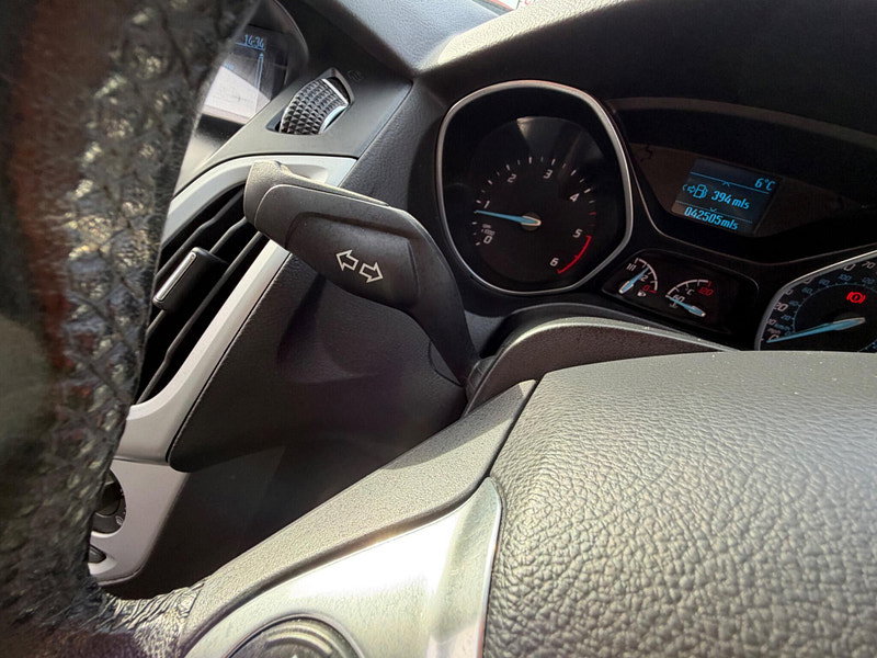 Ford Focus 1.6 TDCi Zetec Hatchback 5dr Diesel Manual Euro 5 (s/s) (115 ps) 5dr Manual 2026