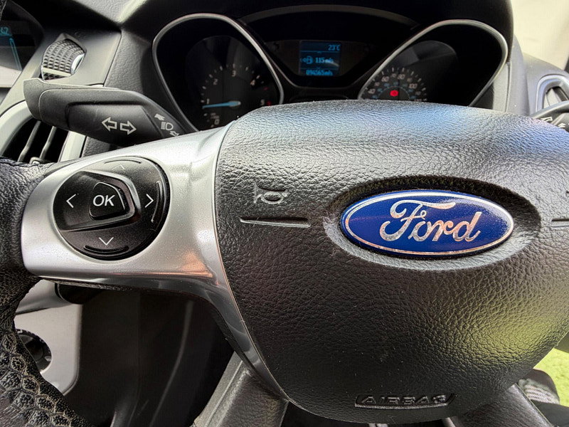 Ford Focus 1.6 TDCi Zetec Hatchback 5dr Diesel Manual Euro 5 (s/s) (115 ps) 5dr Manual 2026