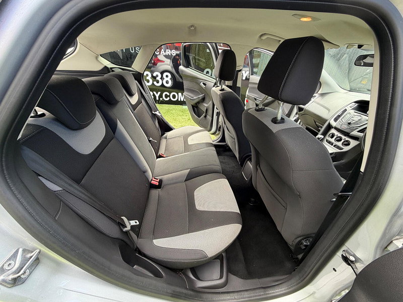 Ford Focus 1.6 TDCi Zetec Hatchback 5dr Diesel Manual Euro 5 (s/s) (115 ps) 5dr Manual 2026