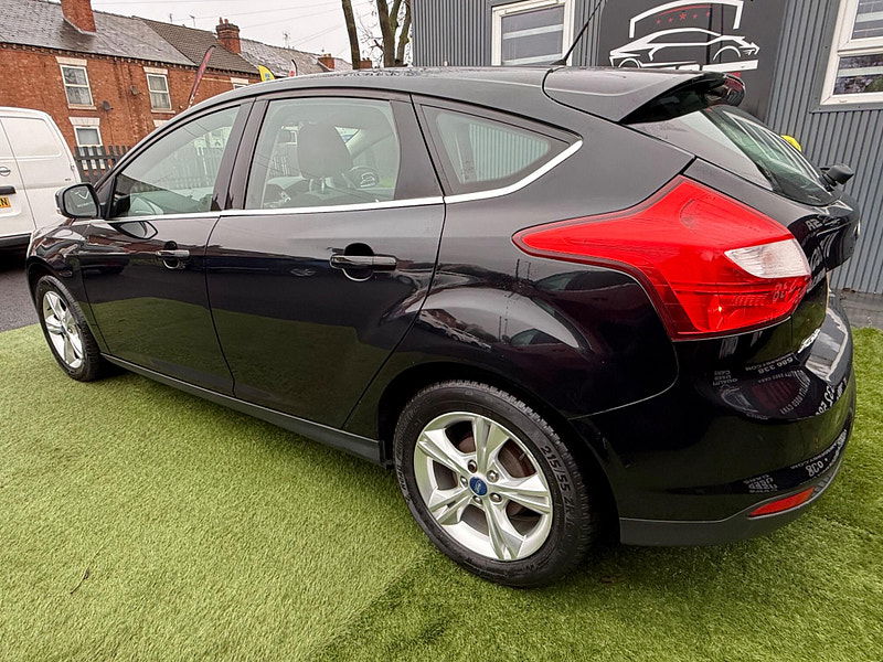 Ford Focus 1.6 Zetec Hatchback 5dr Petrol Manual Euro 5 (105 ps) 5dr Manual 2025