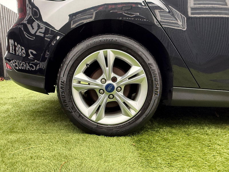 Ford Focus 1.6 Zetec Hatchback 5dr Petrol Manual Euro 5 (105 ps) 5dr Manual 2025