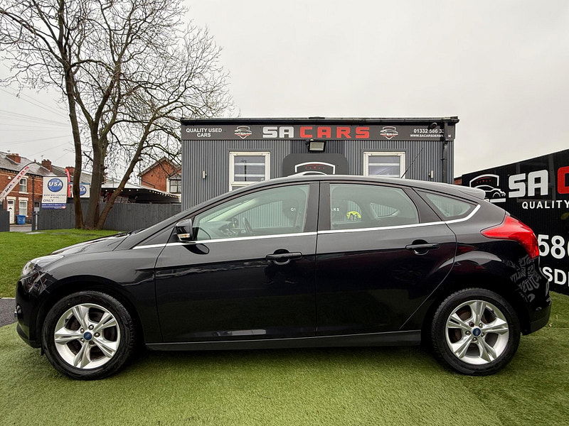 Ford Focus 1.6 Zetec Hatchback 5dr Petrol Manual Euro 5 (105 ps) 5dr Manual 2025