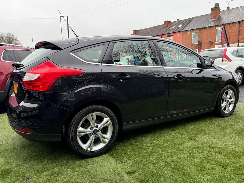 Ford Focus 1.6 Zetec Hatchback 5dr Petrol Manual Euro 5 (105 ps) 5dr Manual 2025