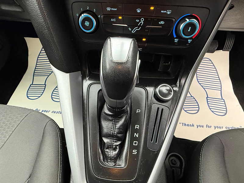 Ford Focus 1.6 Zetec Hatchback 5dr Petrol Powershift Euro 6 (125 ps) 5dr Automatic 2025