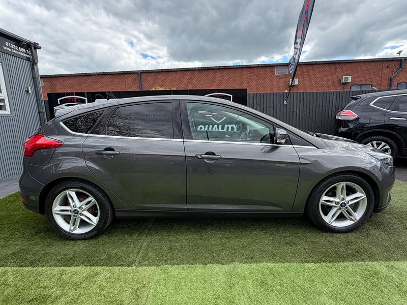 Ford Focus 1.6 Zetec Hatchback 5dr Petrol Powershift Euro 6 (125 ps) 5dr Automatic 2026