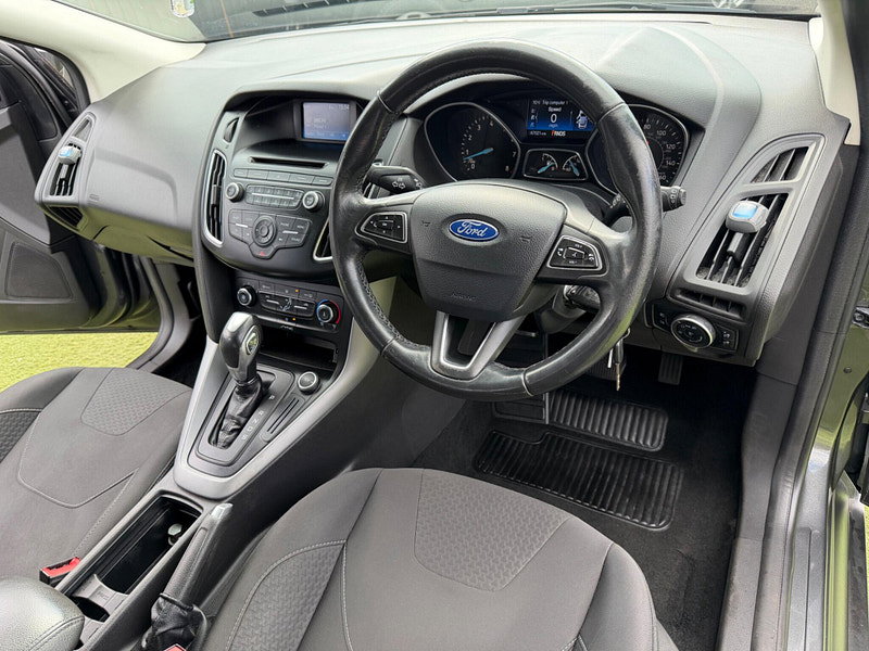 Ford Focus 1.6 Zetec Hatchback 5dr Petrol Powershift Euro 6 (125 ps) 5dr Automatic 2026