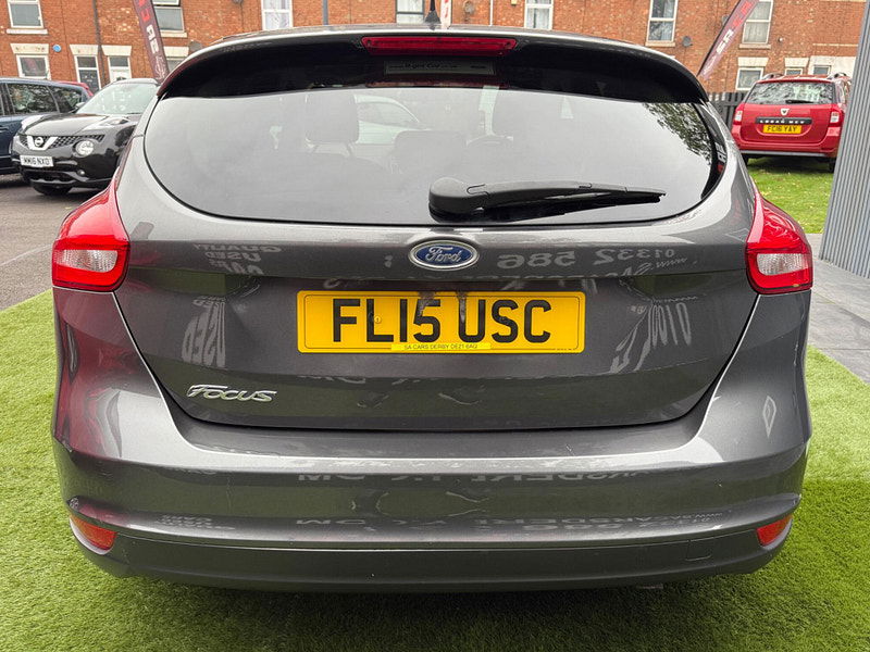 Ford Focus 1.6 Zetec Hatchback 5dr Petrol Powershift Euro 6 (125 ps) 5dr Automatic 2025