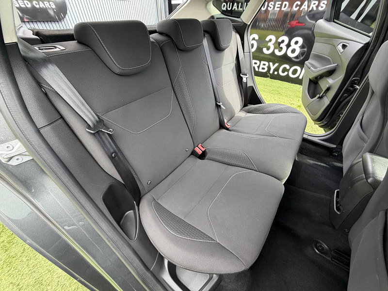 Ford Focus 1.6 Zetec Hatchback 5dr Petrol Powershift Euro 6 (125 ps) 5dr Automatic 2026