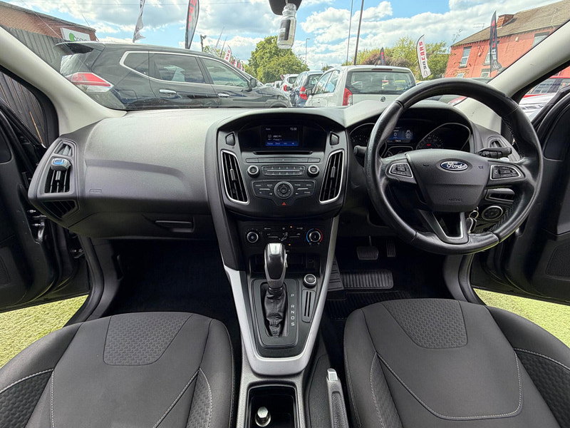 Ford Focus 1.6 Zetec Hatchback 5dr Petrol Powershift Euro 6 (125 ps) 5dr Automatic 2026