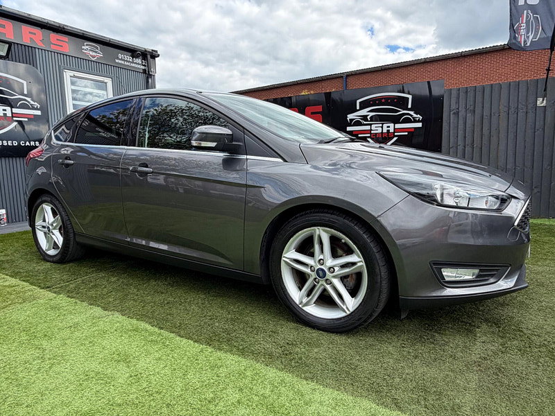 Ford Focus 1.6 Zetec Hatchback 5dr Petrol Powershift Euro 6 (125 ps) 5dr Automatic 2026