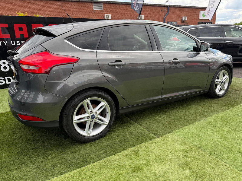 Ford Focus 1.6 Zetec Hatchback 5dr Petrol Powershift Euro 6 (125 ps) 5dr Automatic 2026