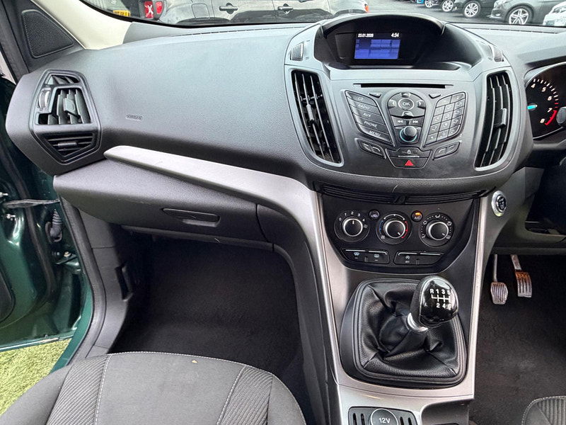 Ford Kuga 1.5T EcoBoost Zetec SUV 5dr Petrol Manual 2WD Euro 6 (s/s) (120 ps) 5dr Manual 2026