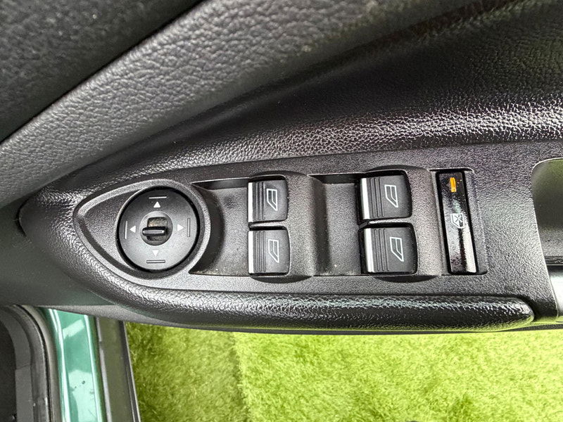 Ford Kuga 1.5T EcoBoost Zetec SUV 5dr Petrol Manual 2WD Euro 6 (s/s) (120 ps) 5dr Manual 2026