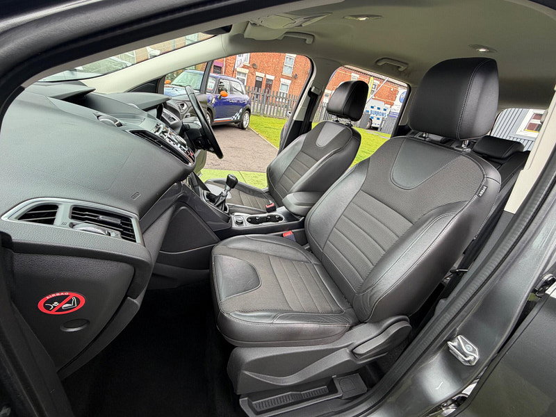 Ford Kuga 2.0 TDCi Titanium SUV 5dr Diesel Manual AWD Euro 5 (163 ps) 5dr Manual 2026
