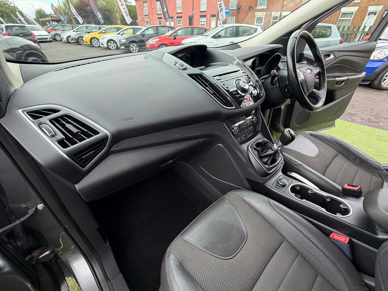 Ford Kuga 2.0 TDCi Titanium SUV 5dr Diesel Manual AWD Euro 5 (163 ps) 5dr Manual 2026