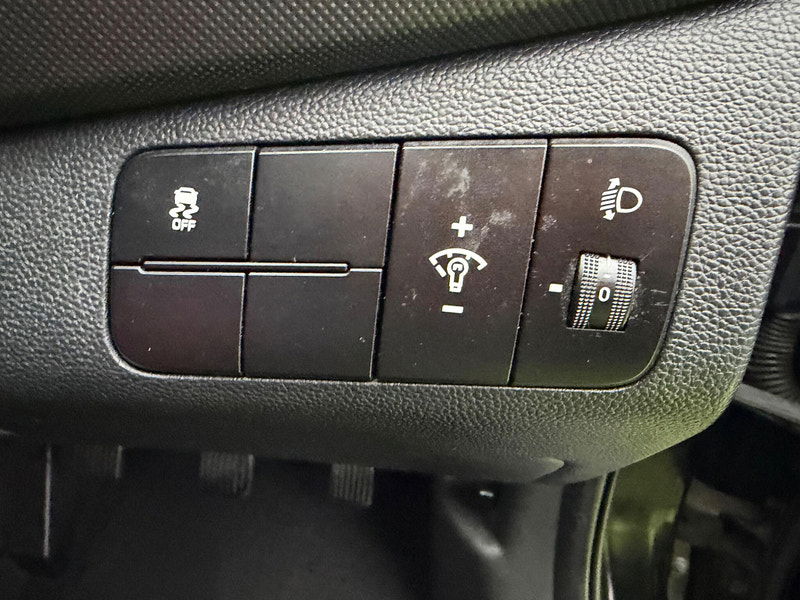 Hyundai I10 1.0 Premium Hatchback 5dr Petrol Manual Euro 6 (66 ps) 5dr Manual 2026