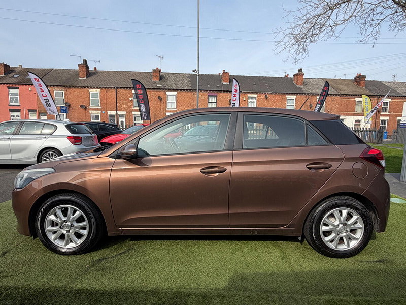 Hyundai I20 1.2 Blue Drive SE Hatchback 5dr Petrol Manual Euro 6 (s/s) (84 ps) 5dr Manual 2026