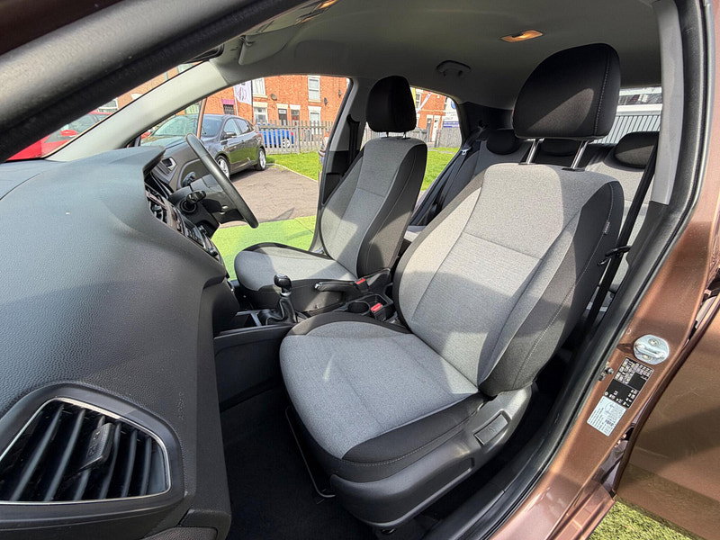 Hyundai I20 1.2 Blue Drive SE Hatchback 5dr Petrol Manual Euro 6 (s/s) (84 ps) 5dr Manual 2026