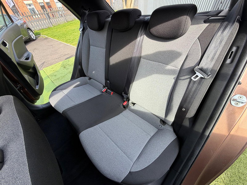 Hyundai I20 1.2 Blue Drive SE Hatchback 5dr Petrol Manual Euro 6 (s/s) (84 ps) 5dr Manual 2026