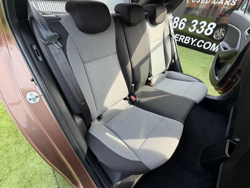 Hyundai I20 1.2 Blue Drive SE Hatchback 5dr Petrol Manual Euro 6 (s/s) (84 ps) 5dr Manual 2026