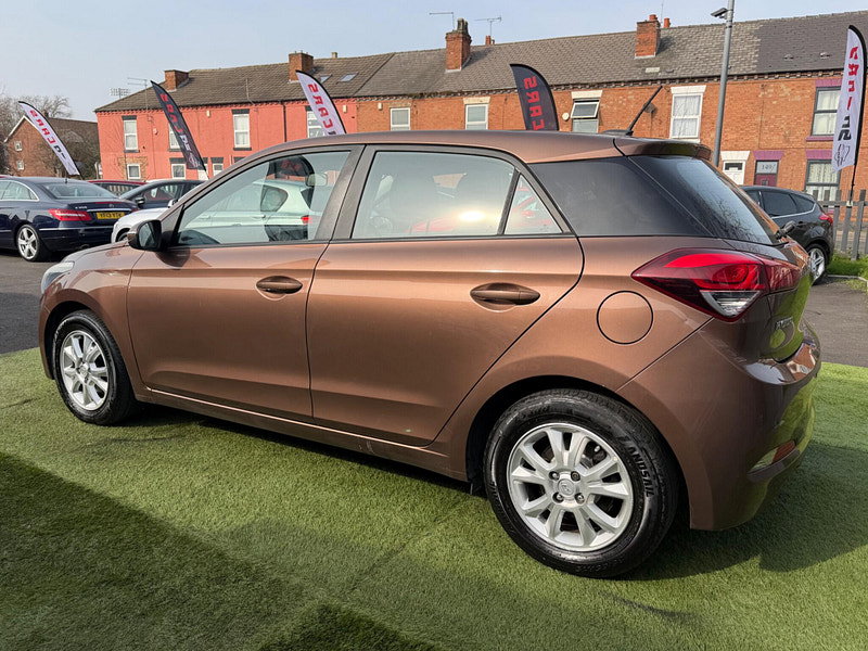 Hyundai I20 1.2 Blue Drive SE Hatchback 5dr Petrol Manual Euro 6 (s/s) (84 ps) 5dr Manual 2026