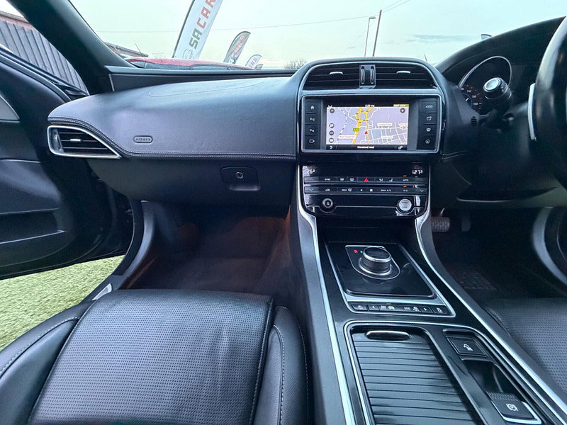 Jaguar XE 2.0d R-Sport Saloon 4dr Diesel Auto AWD Euro 6 (s/s) (240 ps) 4dr Automatic 2026