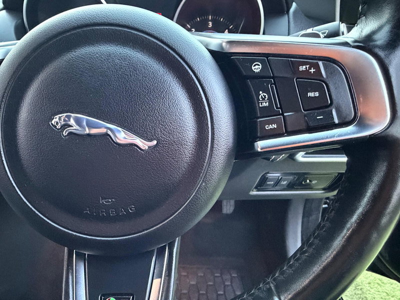 Jaguar XE 2.0d R-Sport Saloon 4dr Diesel Auto AWD Euro 6 (s/s) (240 ps) 4dr Automatic 2026