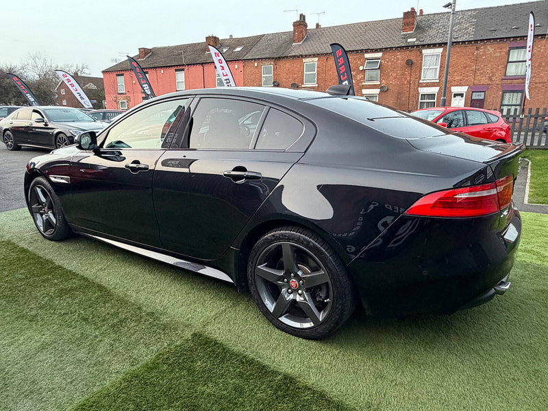 Jaguar XE 2.0d R-Sport Saloon 4dr Diesel Auto AWD Euro 6 (s/s) (240 ps) 4dr Automatic 2026