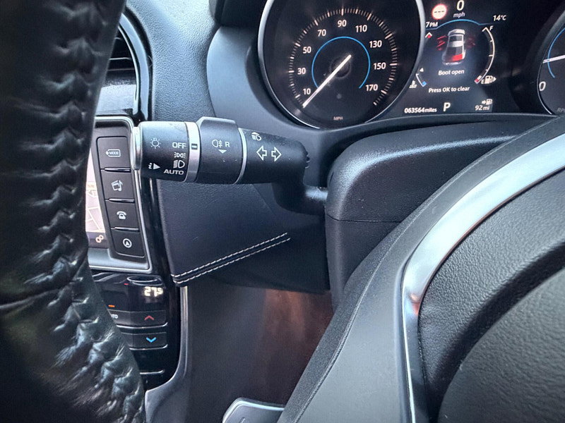 Jaguar XE 2.0d R-Sport Saloon 4dr Diesel Auto AWD Euro 6 (s/s) (240 ps) 4dr Automatic 2026