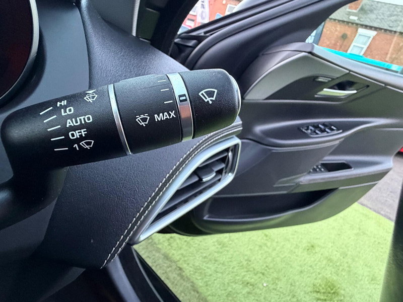 Jaguar XE 2.0d R-Sport Saloon 4dr Diesel Auto AWD Euro 6 (s/s) (240 ps) 4dr Automatic 2026